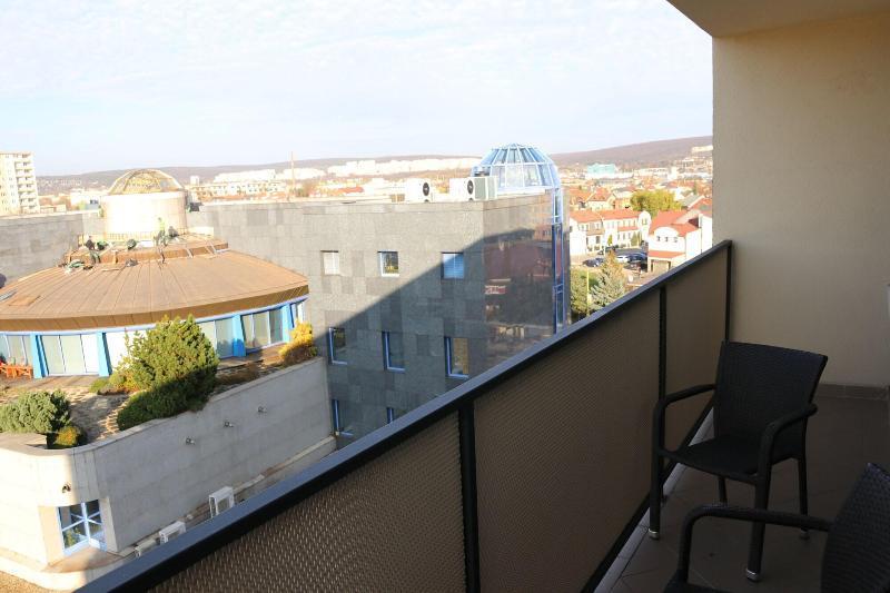 Hotel Crystal Kosice Ngoại thất bức ảnh